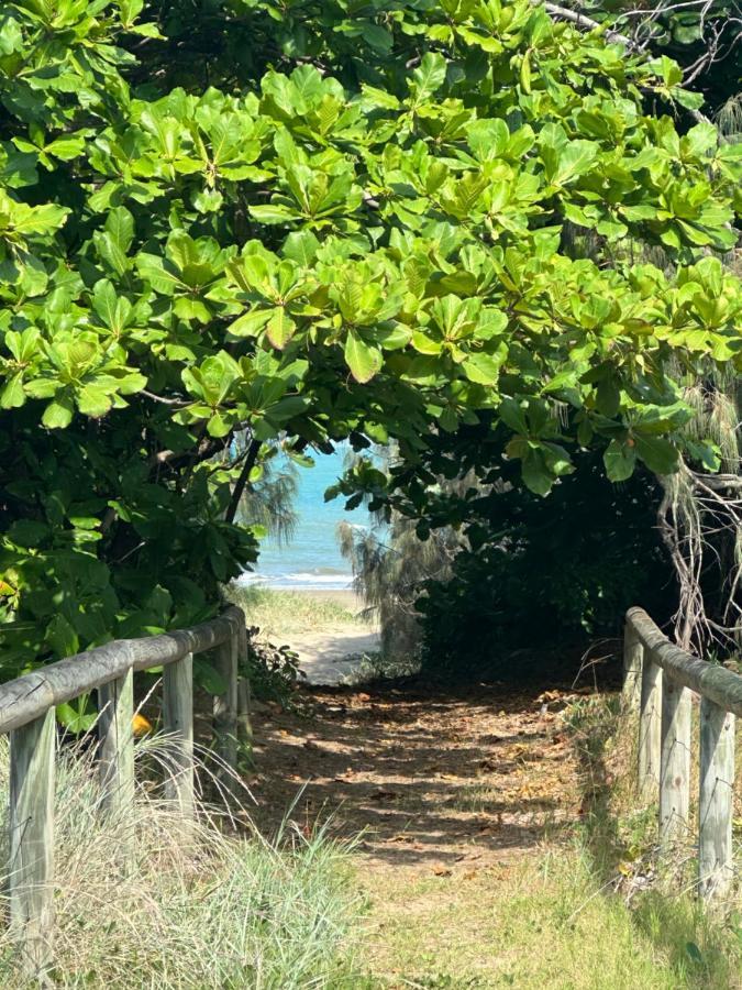 The Luv Shack At The Beach Yeppoon Exterior foto